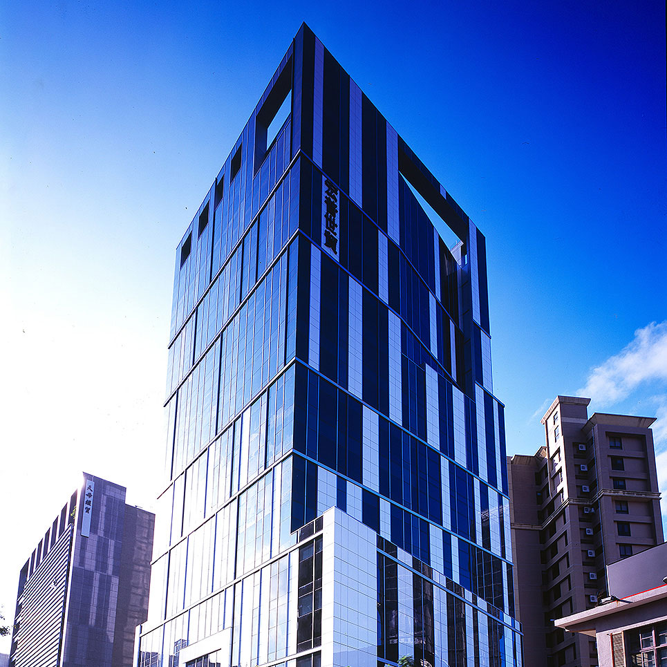 Hong Pu Real Estate Development CO.,LTD. International Trade Office Building